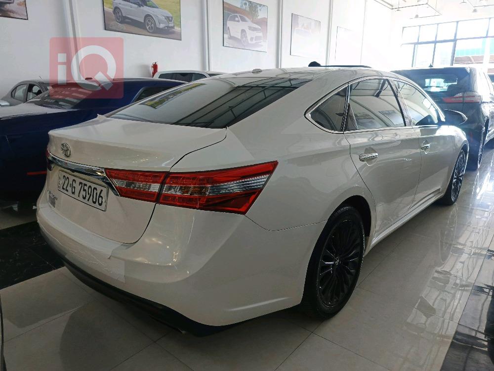 Toyota Avalon